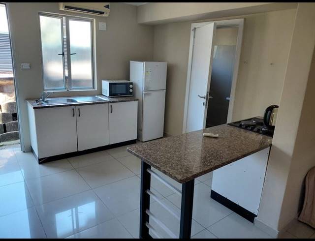 1 BEDROOM PROPERTY TO RENT IN MORNINGSIDE